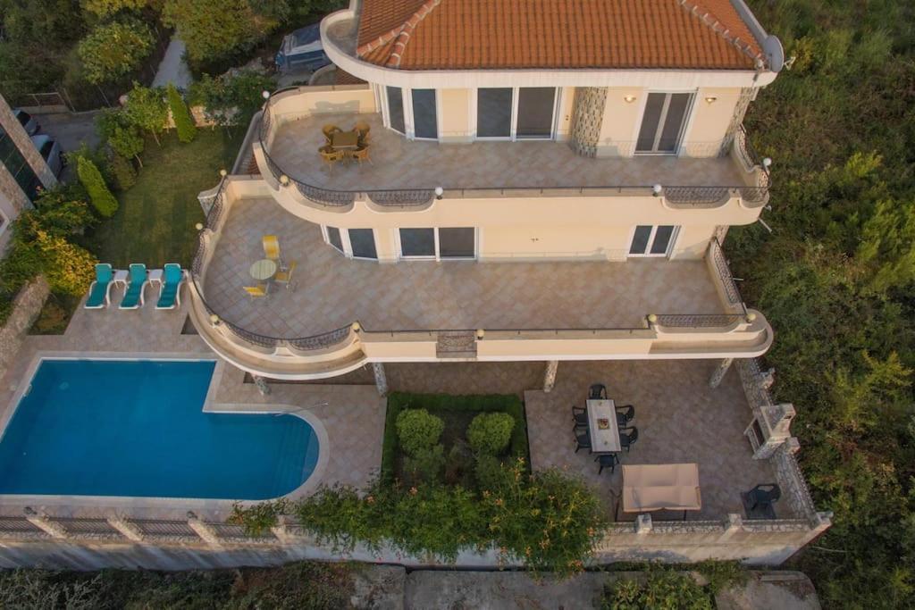 Villa Marina Dobra Voda Buitenkant foto